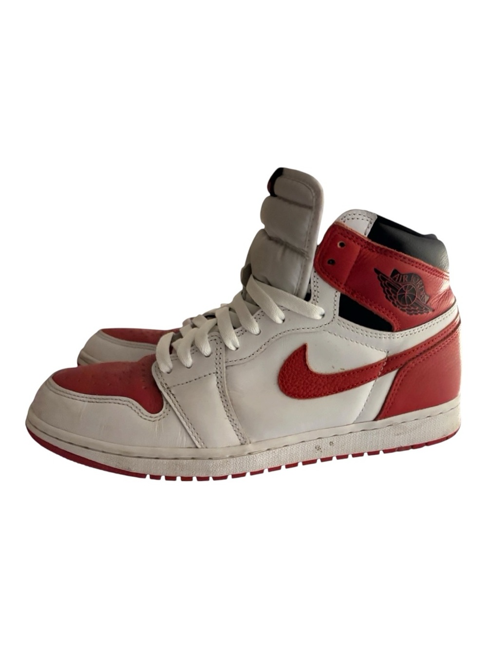 Air Jordan 1 Retro High OG High-Top Basketball Sneakers 👟❤️✨